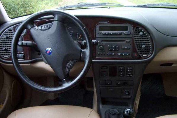 saab1.jpg