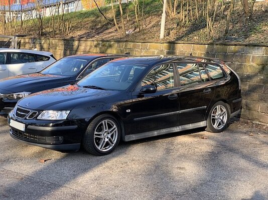 saab_schwarz_1.9DT.jpg