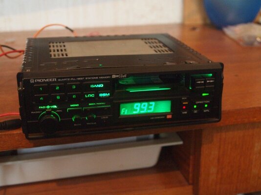 pioneer_radio.jpg