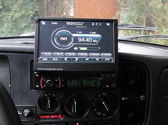 China Radio_02.jpg