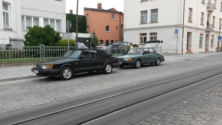 Fremder Saabfahrer in Doberan.jpg