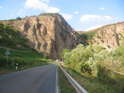 19_1_NORHEIM_LINKS_B48_ROTENFELS.jpg
