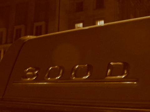 7069559bgc.jpg