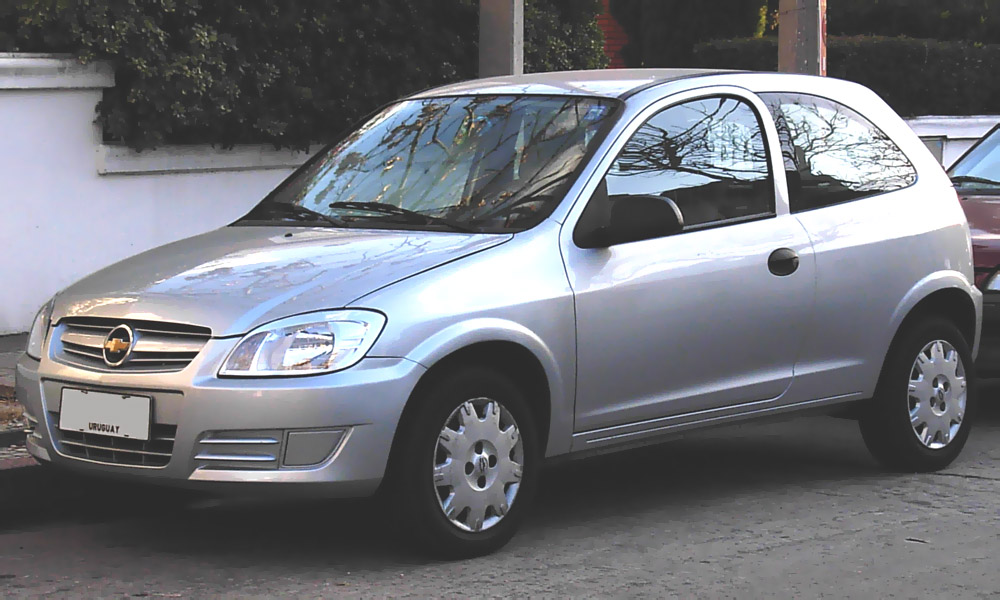 Chevrolet_Celta_3dr_post-2006_-_Front.jpg