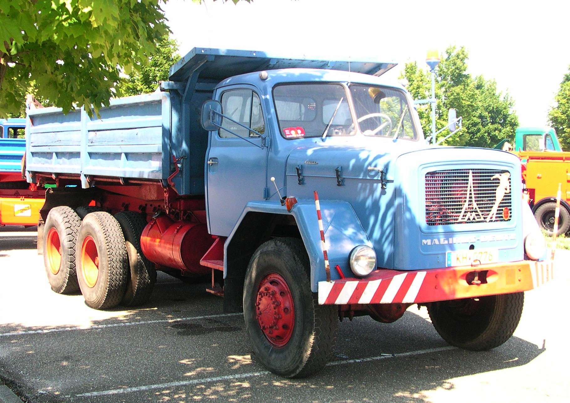 Magirus_Eckhauber_Kipper_dreiachsig.jpg