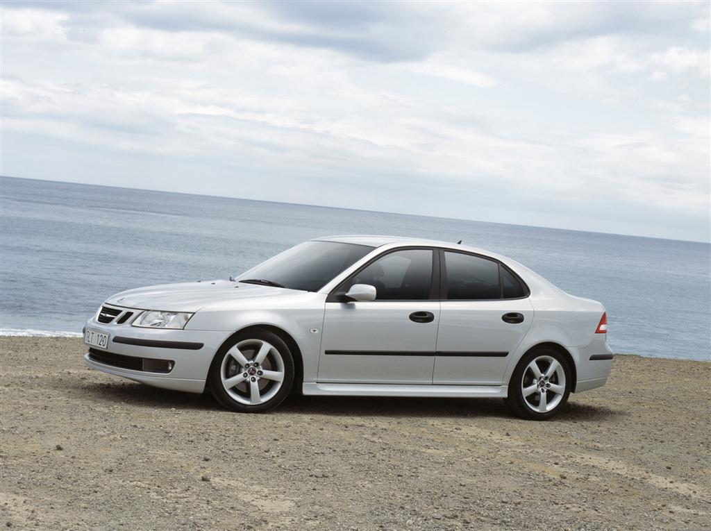 2004-Saab-9-3-Sedan-Image-01-1024.jpg