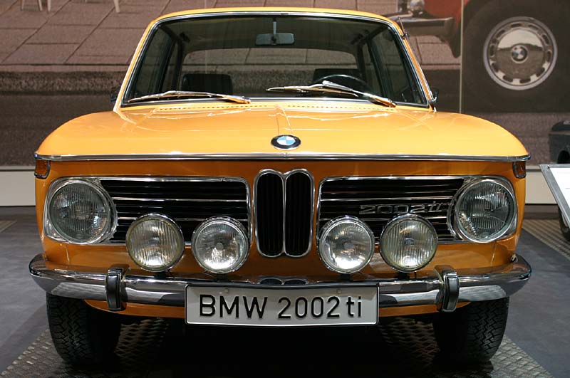 bmw_2002ti_img_0986-b.jpg