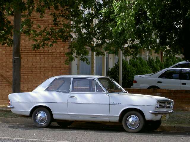 e.i.2008.elvis.parkes.v.27.holden.HB.torana.s.640.55.JPG