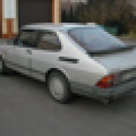 900