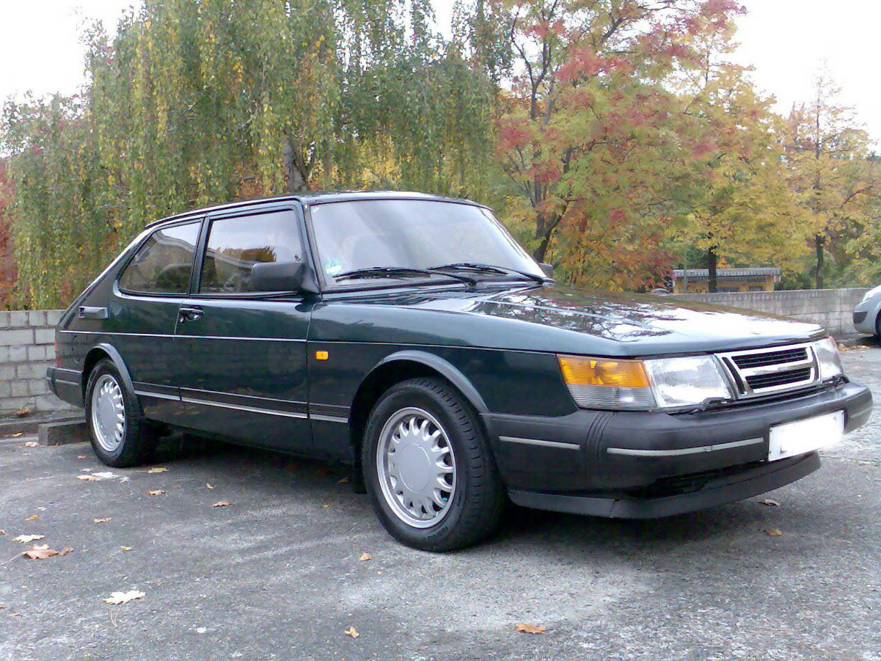 SAAB 900, 4 türig, 104kw,130tkm.04.1993