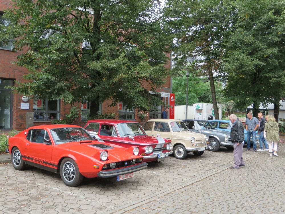 001-WeinfestUetersen.thumb.JPG.34034089183f36fca121cb8fd2202f51.JPG