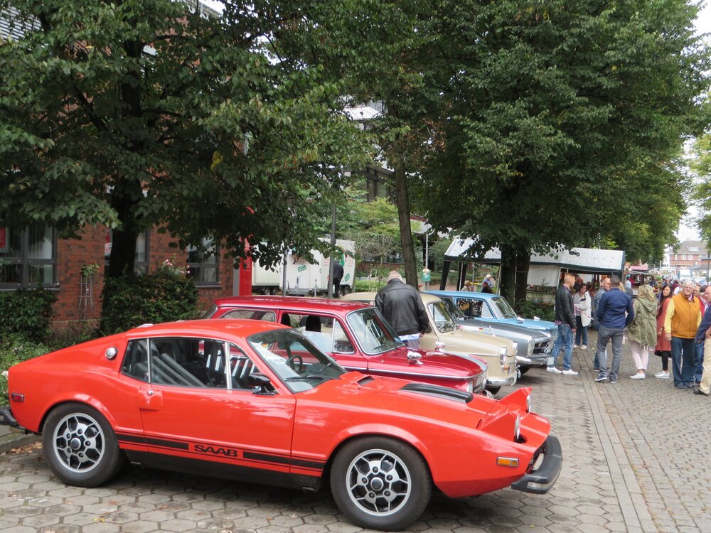 002-WeinfestUetersen.thumb.JPG.d0f0866f3e8f7360e0c9b30d368dbc6b.JPG