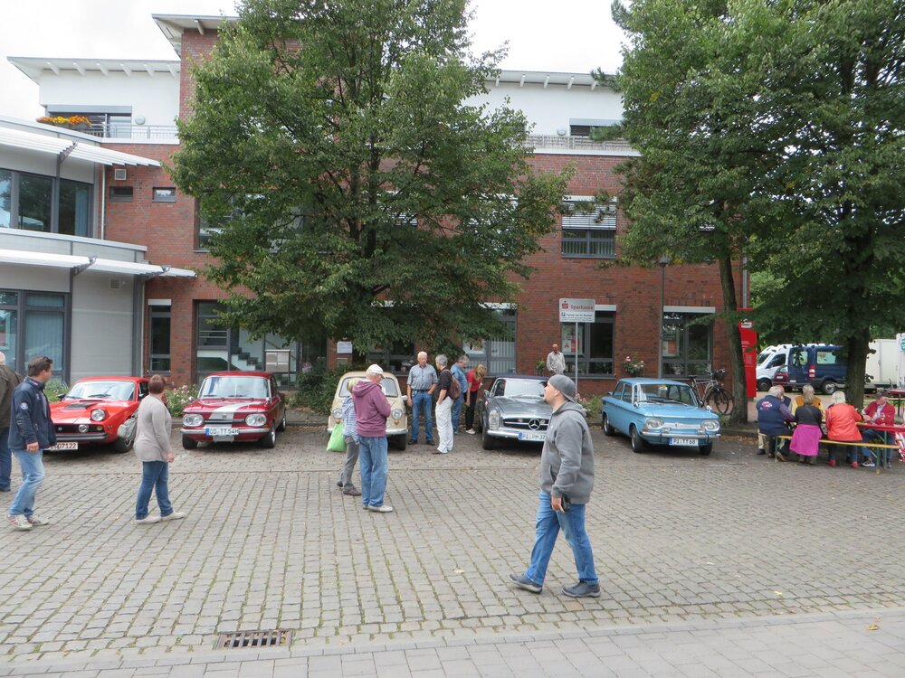 006-WeinfestUetersen.thumb.JPG.cdcd043688dcfba65686978fa28f5d4b.JPG