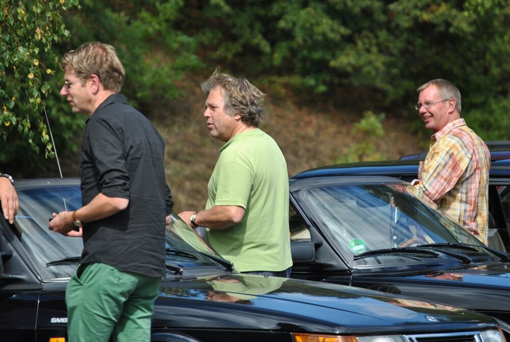 028-LeMansStart.thumb.jpg.1a297083a9eff11c6671337ea8732d11.jpg