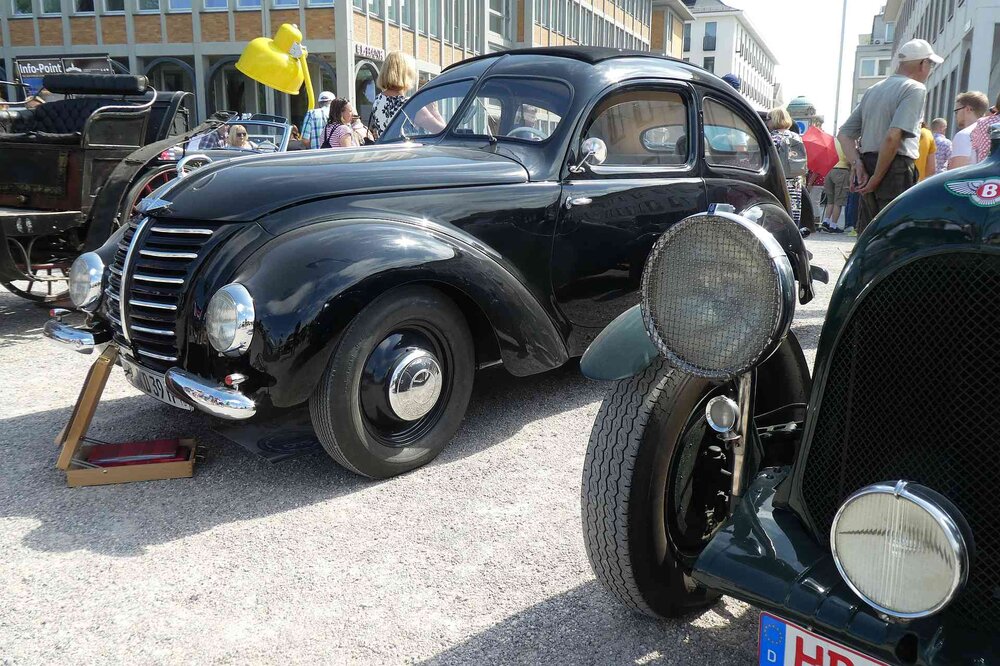05_Autobahn.thumb.jpg.68b031c0fd97200be1e473fe509d8076.jpg