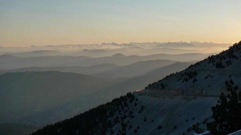 06Um6UhramMtVentoux.thumb.jpg.e636aa0fcc6e952bd6ac558b49bc732d.jpg