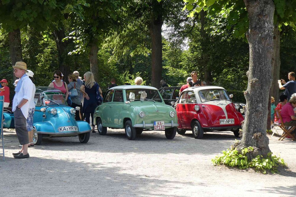 09_Microcars.thumb.jpg.d4f2d77bf76a9b15a76ecd3758fbf8c8.jpg
