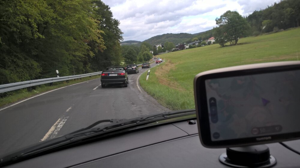 1.SAABTaunusAusfahrt008.thumb.jpg.0ed2eef5cc05235c416fcef5f80e075b.jpg