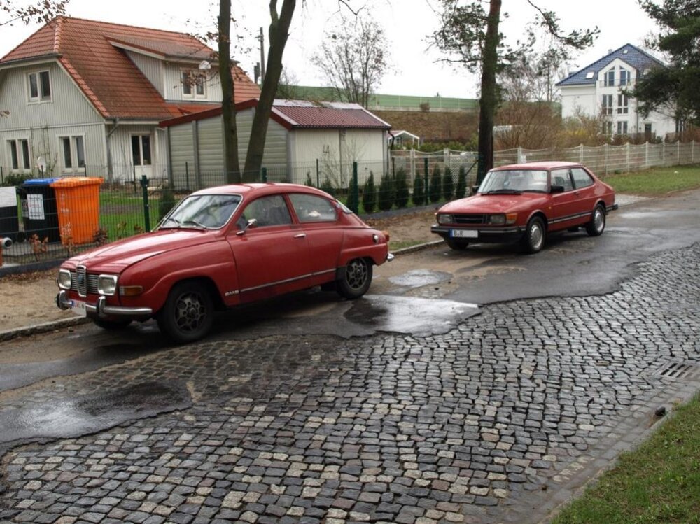 12-03-31Saab96Saabotoerklein(2).thumb.jpg.a56f7e9a3157b1f1645e87a09a2af14c.jpg