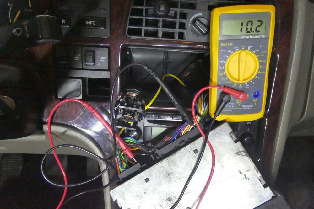 12-2_mit_Sensor.thumb.jpg.1715d0615ecfe37334d4197df202fde1.jpg