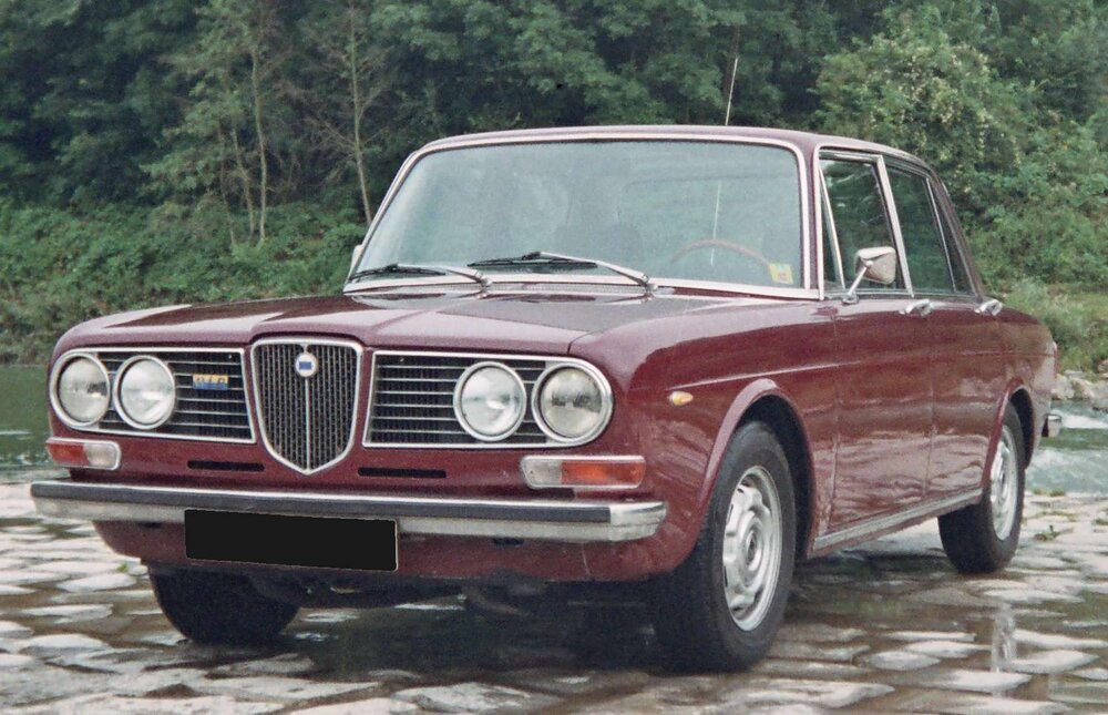 19732000ie.thumb.jpg.24f6589d23b6523e4d26926a4dfbf796.jpg
