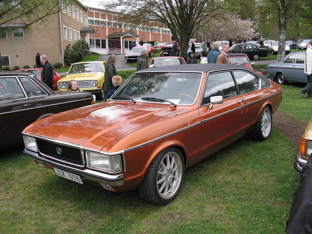 1979-ford-granada-coupe-wallpaper-6.thumb.jpg.5836c8ee8bbc335f8388b88e98c27d80.jpg