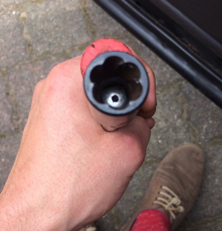 2.thumb.jpg.402a7b44d9bb546f413fcff7cdf017f1.jpg