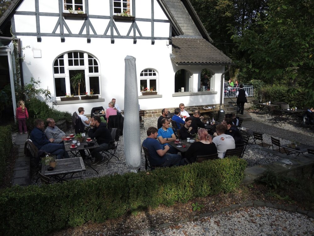 2014-09-28-Saab-Herbstausfahrt2014-0064.thumb.JPG.a42c9e34d003b2989899ab6b581f020e.JPG