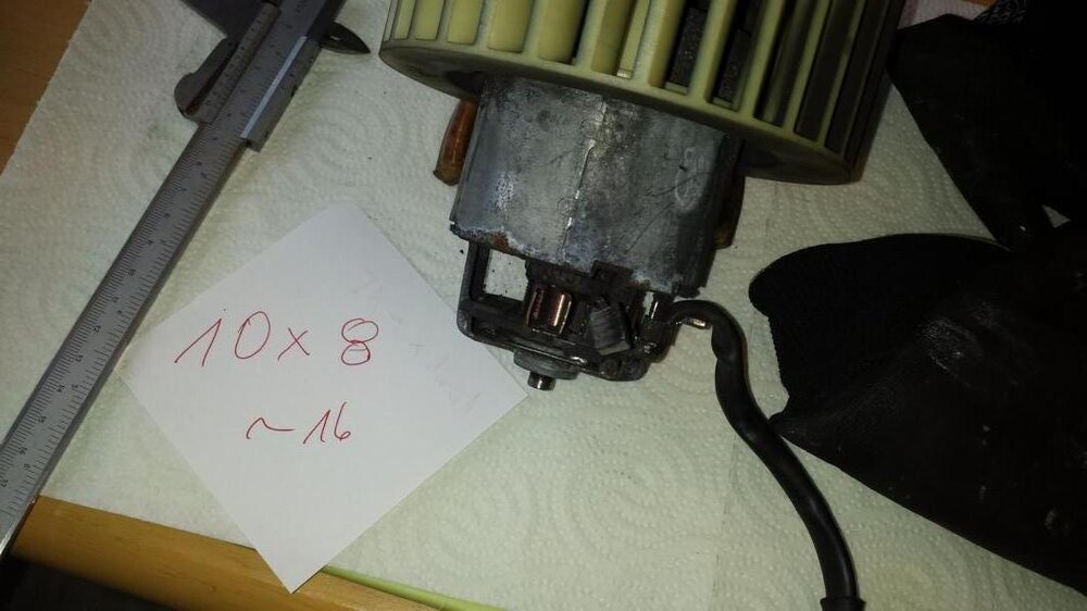 20150720_162621.thumb.JPG.122abb9d59d2d6e060b425c57fb1c74a.JPG