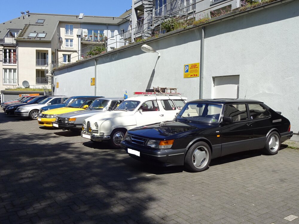 2016_07.03_SAAB_Treffen_Duesseldorf002.thumb.JPG.0206f2d2298f289a85c1d1a05a252130.JPG