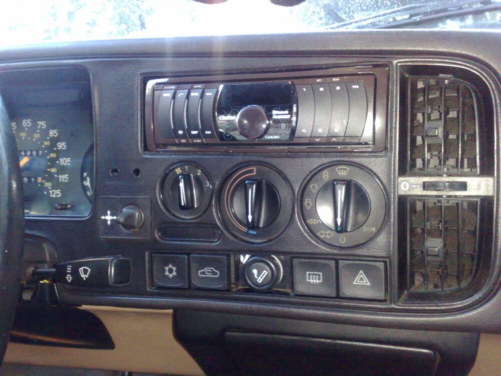 22092010104.thumb.jpg.deae3e8dc4752392133481422e3997f1.jpg