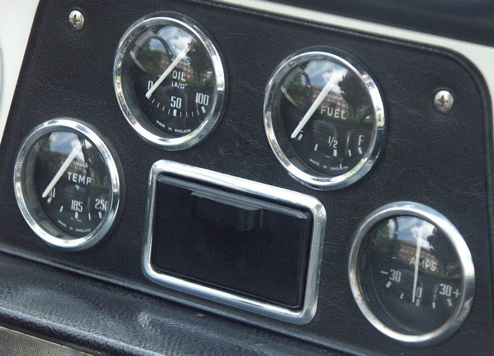 3.thumb.jpg.f1bedede38dc05d4847e722f61715db1.jpg