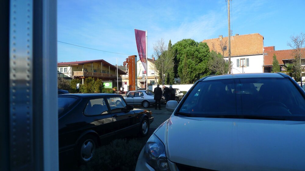 3Saabs.thumb.jpg.685b4a37cfecf9d25ccf9cd4ab9ccb20.jpg
