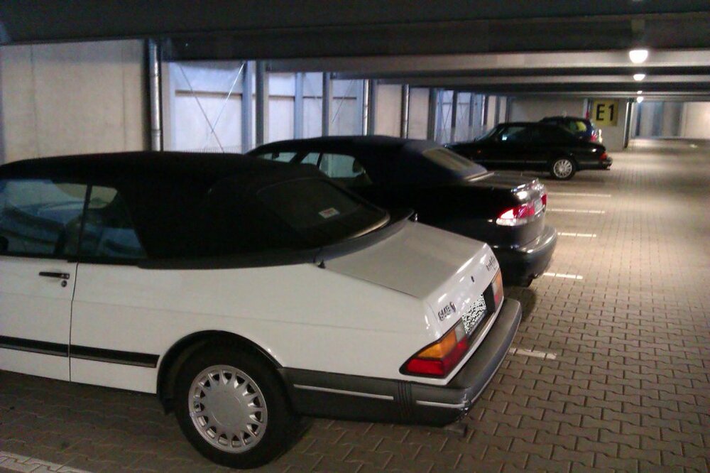 3xsaab.thumb.jpg.e779113e612c10f047d9e20e5c6ac3e7.jpg
