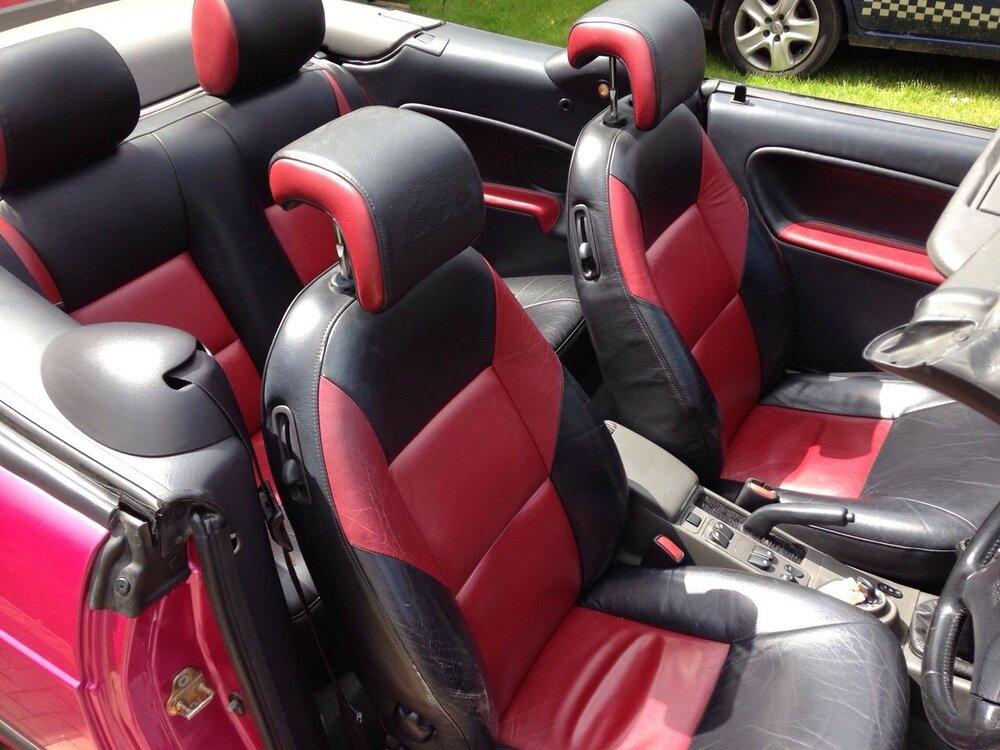 9-3I-cv-GB-2001-pink-interior-innen-leder-schwarz-rot.thumb.JPG.5f67d666a8d8df0ed07c62f66996111f.JPG