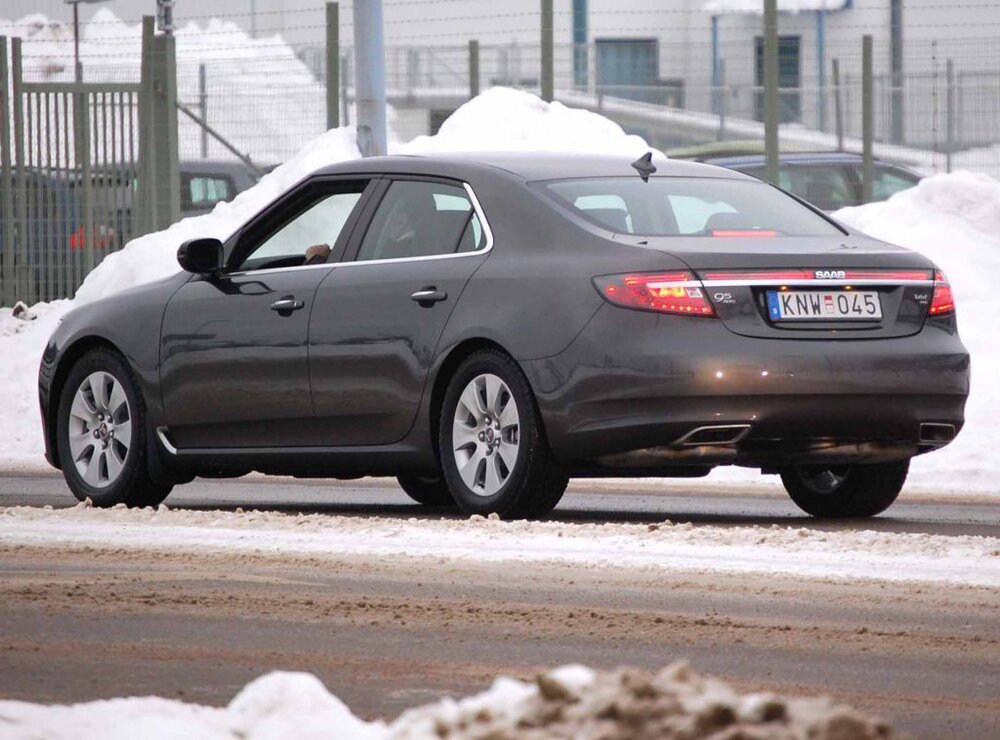 9-5-Neu-a.thumb.jpg.3fd0c80ee43d05f089004cc4e530374c.jpg