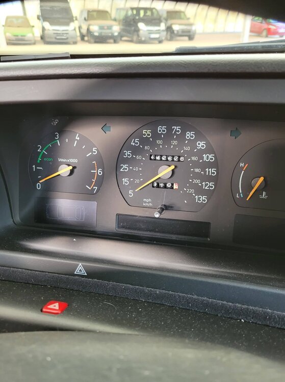 9000-14.thumb.jpg.2012e2d660417c4cb0a7af6d680345c4.jpg