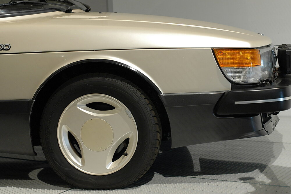 900_Turbo_Bckstrm.thumb.jpg.784561074b4ec8c82d6d60c96683cda6.jpg