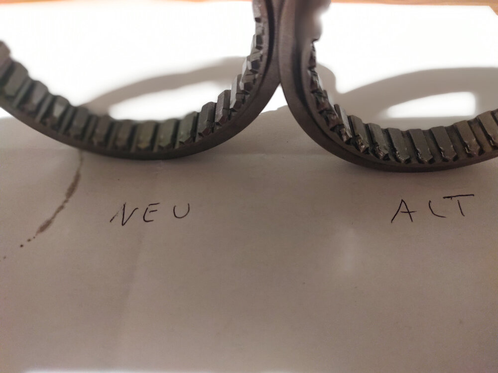 951_5Gang_Schaltmuffe_Alt_vs_Neu_small.thumb.jpg.1935239a543f1b7cc25eae73e99242ed.jpg