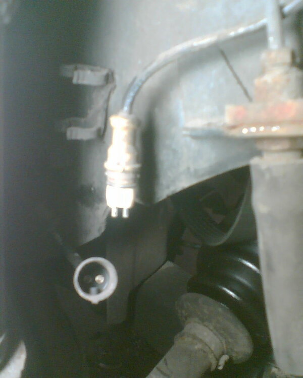 ABS-Sensor2012_015(4).thumb.jpg.85d86c56b072a2983f101624cd5e750e.jpg