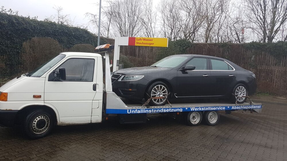 Abschleppen-1.thumb.jpeg.c771d42b27aa8ee486c3267624d1874b.jpeg
