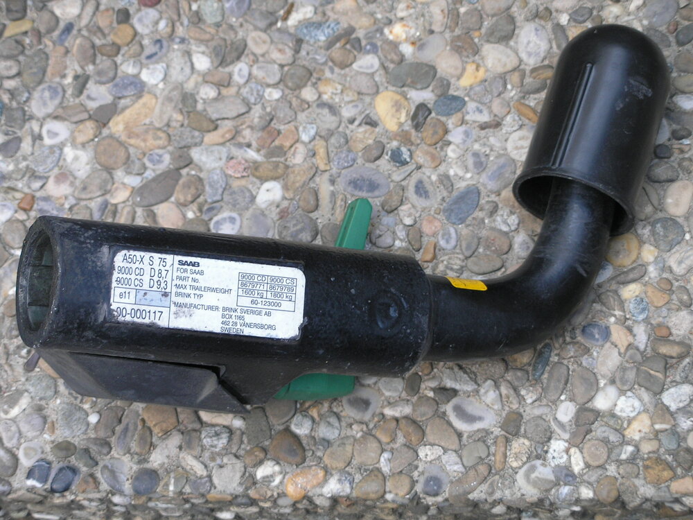 Anhaengerkupplung-2.thumb.JPG.63db6843b72781e56b623de0d4865242.JPG
