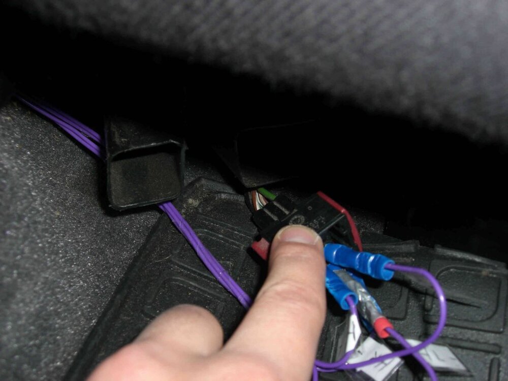 AnschlussamStecker1.thumb.jpg.0f9fd8a67e281e64d0d09a4bd6b109ac.jpg