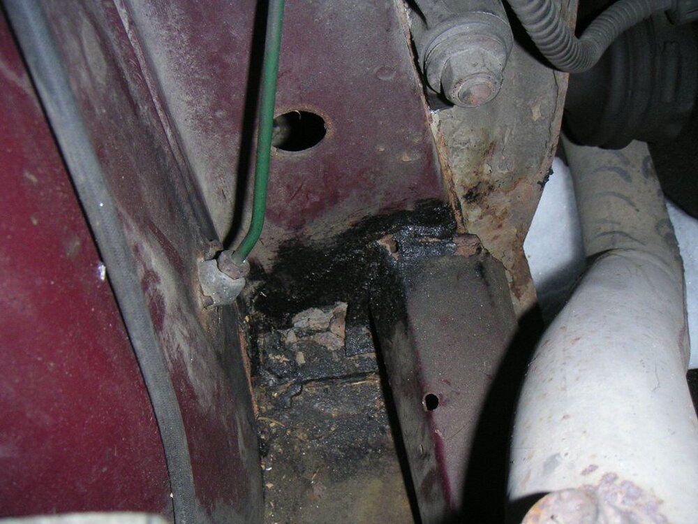 Antriebswellentunnel_.thumb.jpg.cad892650d2d42c45eb46af39aafaa04.jpg