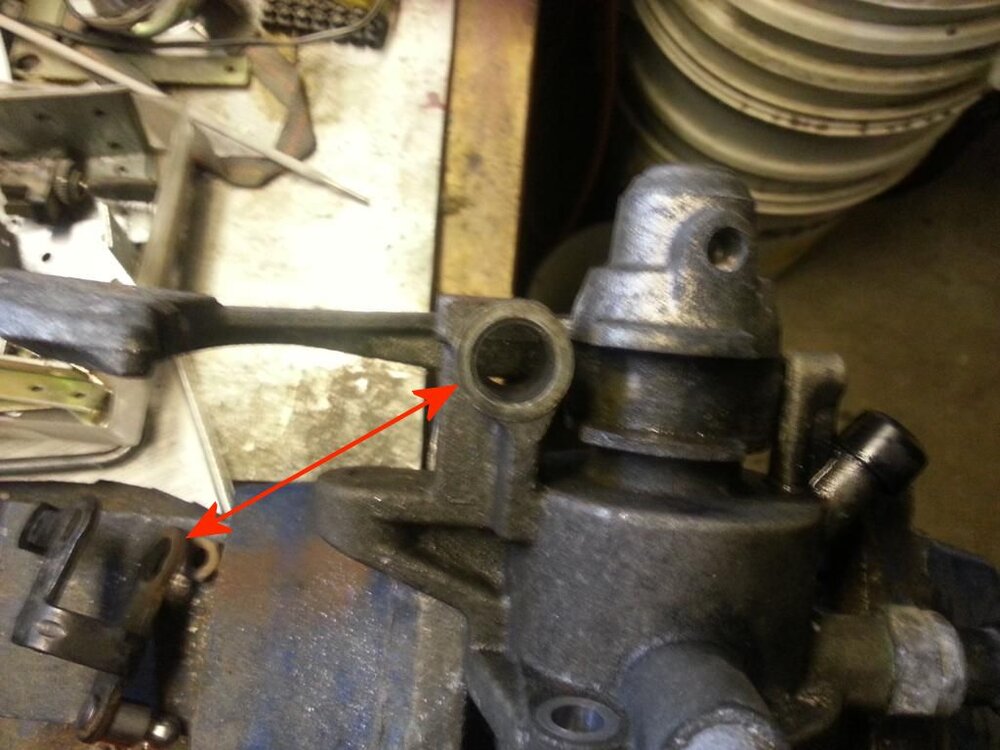 Ausgebaut2.thumb.jpg.8f8e42f3d3ba07ef1318bf59b73414ff.jpg