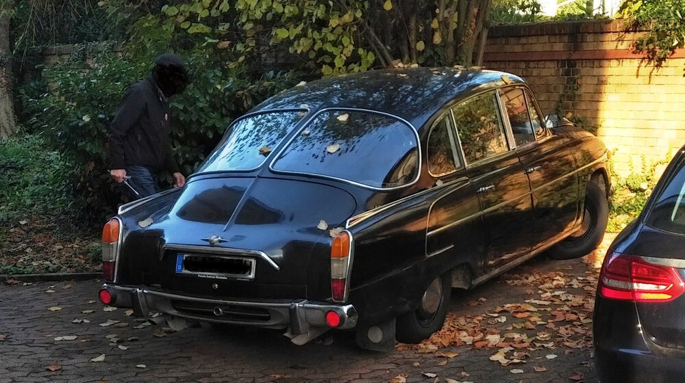 Auto_TATRA_20201109(1).thumb.jpg.f2a93c3d44059143856d56c85a72c19e.jpg