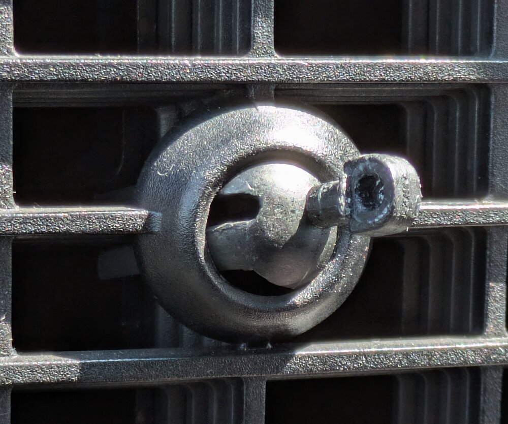 B2.thumb.jpg.c50dffa1b35162c94bcd061ca41a3a46.jpg