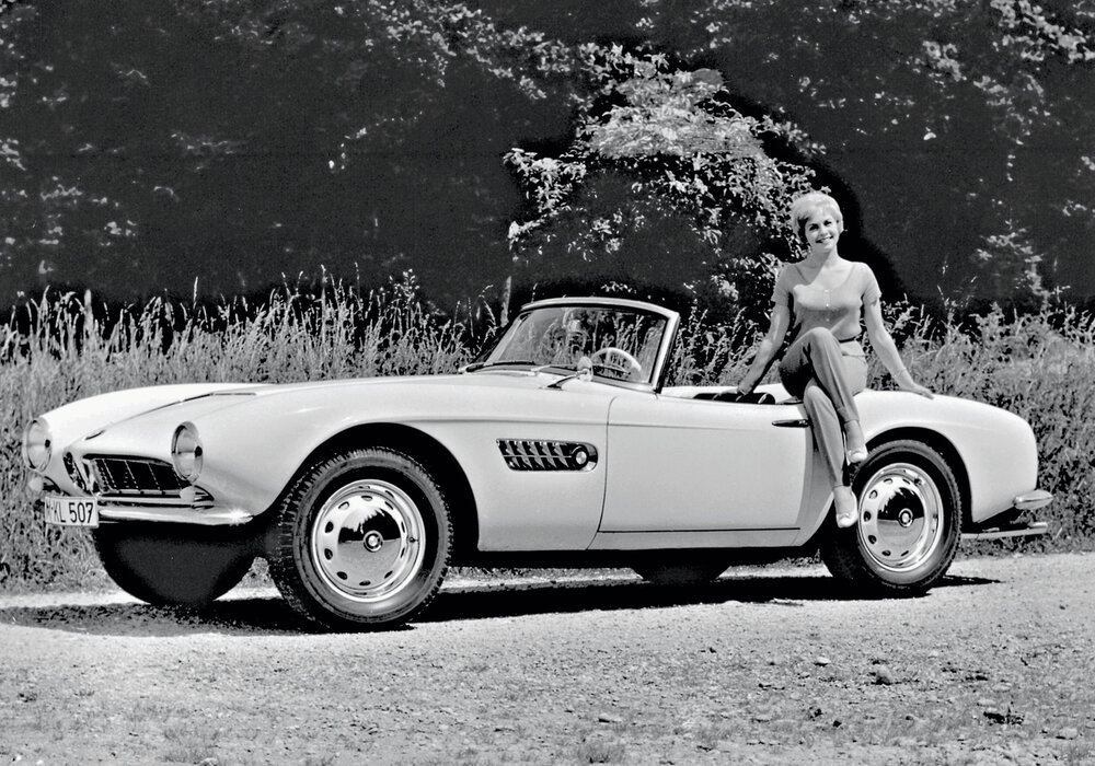 BMW-507-10.thumb.jpg.50896e82420b8654bb508aaddda279c4.jpg