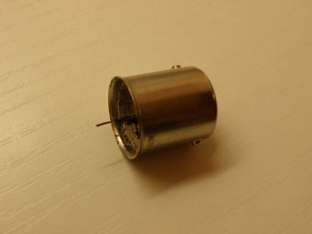 Bastel(8).thumb.jpg.60e84ef408eba4204a328c46f133fa89.jpg