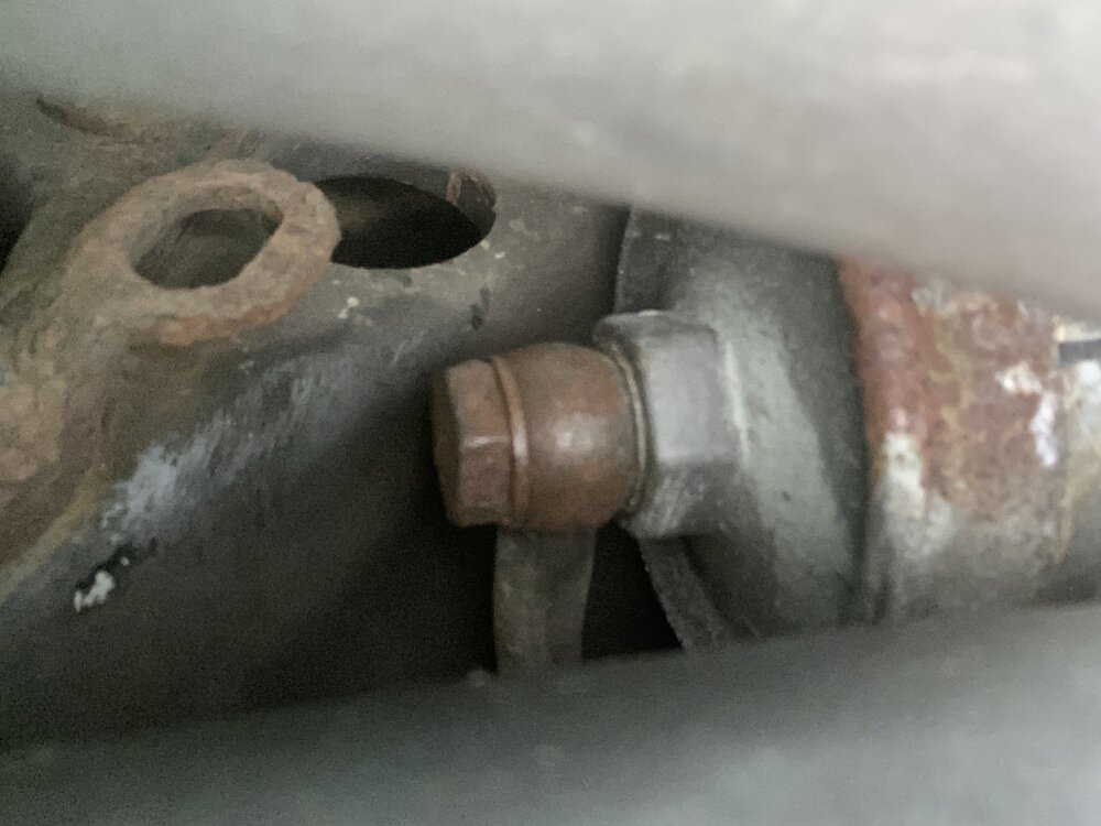 Benzinfilter01.thumb.JPG.0d207cf1a46247e61c51f7366bc2edc9.JPG